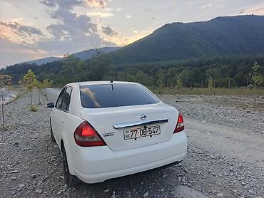 mini cooper qiymeti 2020: Nissan Tiida: 1.4 l | 2012 il Sedan — 6