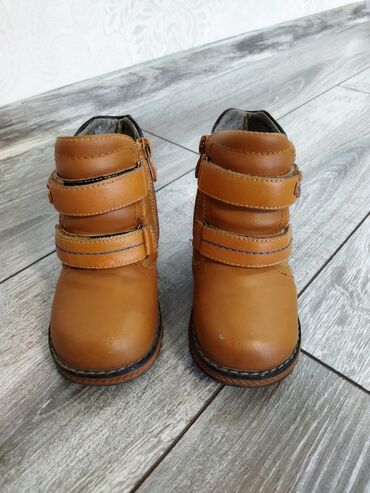 обувь мужская зимняя: Распродажа детской обуви!!! размеры в карусели. зимние ботинки синие