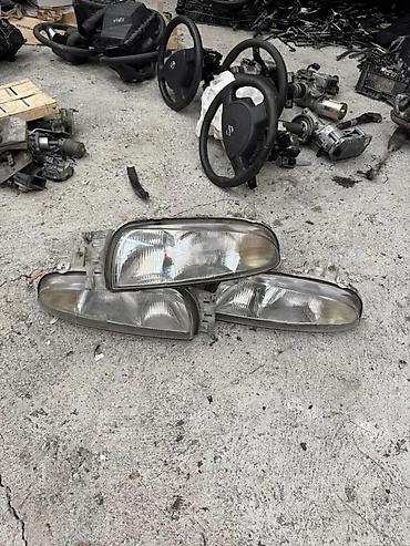 vag com cena: FAROVI FORD FIESTA MK4 PAR 20E | Cena za par je 20e — 1