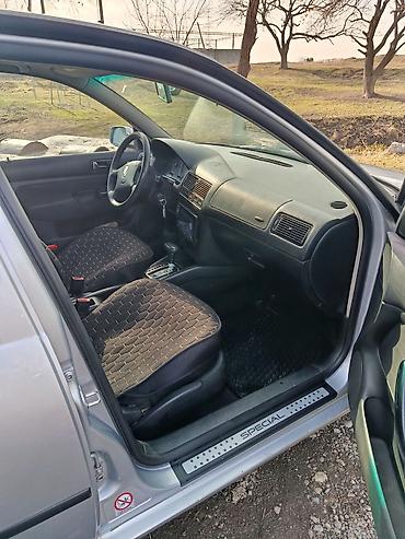 Volkswagen: Volkswagen Golf: 2002 г., 1.6 л, Автомат, Бензин, Хэтчбэк — 9