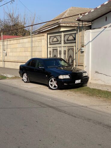 Mercedes-Benz: Mercedes-Benz C-Class: 2.2 l | 1999 il Sedan — 7