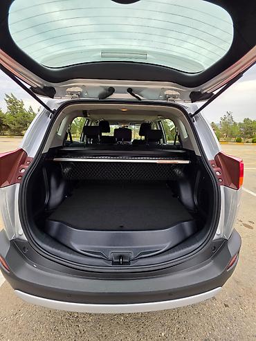 tesla model x: Toyota RAV4: 2 l | 2015 il Ofrouder/SUV — 3