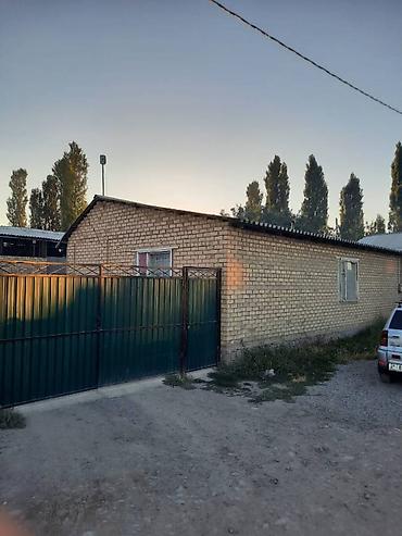 Продажа коттеджей и домов: Срочно продается 3х ком Дом 58м2 участок 10 соток баня, пристройка — 1