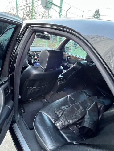 Mercedes-Benz: Mercedes-Benz 320: 3.2 l | 2001 il — 7