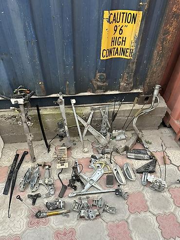 Автозапчасти: Запчасти на субару аутбек 2004 разбор Автозапчасти для легкового — 1