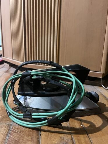 krosna aparati qiymeti: Sağlam sovet elektrik ütü