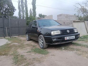 ваз лада бишкек: Volkswagen Vento (седан), черный цвет, на киргизских номерах (08 KG
