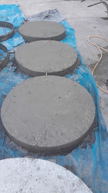 Железобетонные (ЖБИ) кольца для септика: Железобетонное (ЖБИ) кольцо для септика Размер: 110 x 90 x 8 см, Бесплатная установка, В розницу — 14