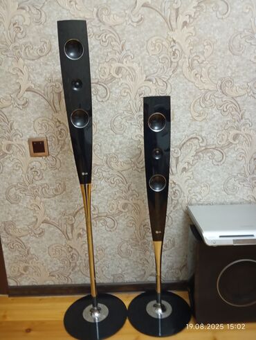 Musiqi mərkəzləri: Sony Compact AV System DAV-SC5 ev kinoteatrı,işlək vəziyyətdədir — 2