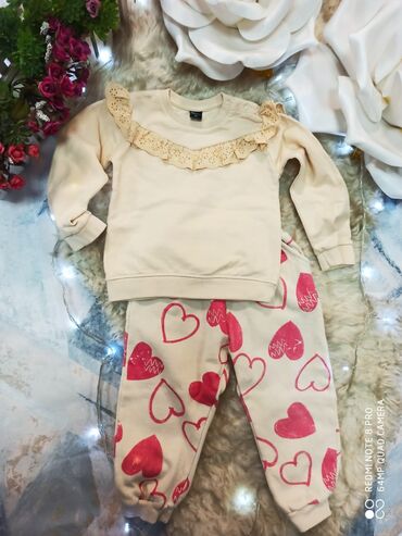 Комплекты одежды: Комплект, Б/у — 4