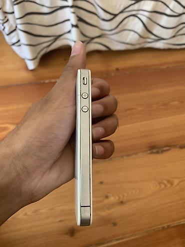 iphone ag: IPhone 4, 32 GB, Ağ, Qırıq — 4