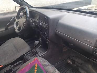 Volkswagen: Volkswagen Passat: 1993 г., 1.8 л, Механика, Бензин, Универсал — 2
