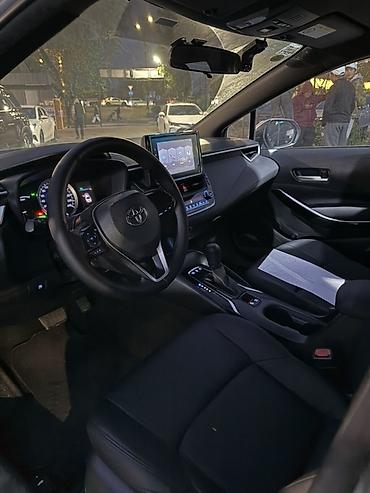 автомаи: Toyota Corolla: 2020 г., 1.8 л, Вариатор, Гибрид, Седан — 7