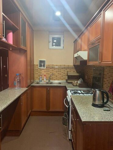 Uzunmüddətli kirayə mənzillər: Yasamal rayonu, 20 yanvar və İnşaatçılar metrosunun yaxınlığında Abbas — 6