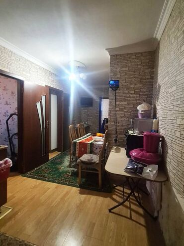 Yeni tikili: 3 otaqlı, Yeni tikili, 82 kv. m — 15