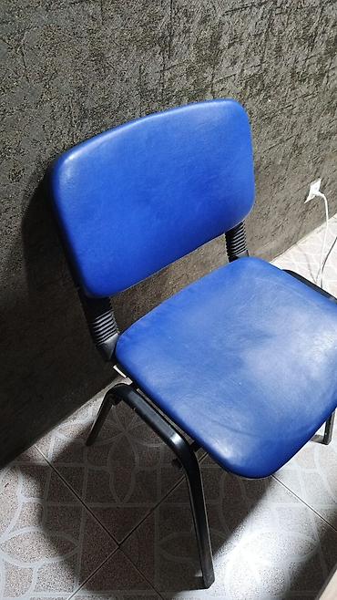 ofis mebelleri kreditle: Mavi ofis/konfrans stulu - Oturacaq və bel hissəsi: süni dəridən — 1