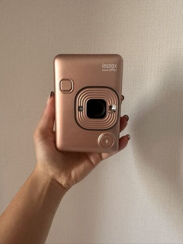 телефоны редми б у: Компактная камера моментальной печати Instax Mini LiPlay в