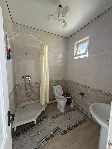 Продажа коттеджей и домов: 4 комнаты, 150 м², 5 соток, Бишкек, Собственник at lalafo.kg — 12 Продажа коттеджей и домов: 4 комнаты, 150 м², 5 соток, Бишкек, Собственник — 12