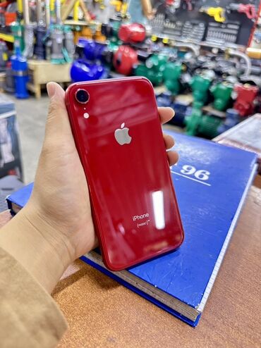 экран на iphone x: IPhone Xr, Кызыл