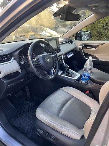 x5 2019: Toyota RAV4: 2019 г., 2.5 л, Автомат, Бензин, Кроссовер — 8