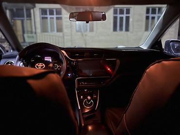 Продажа авто: Toyota Corolla: 2019 г., 1.8 л, Вариатор, Гибрид, Седан — 5