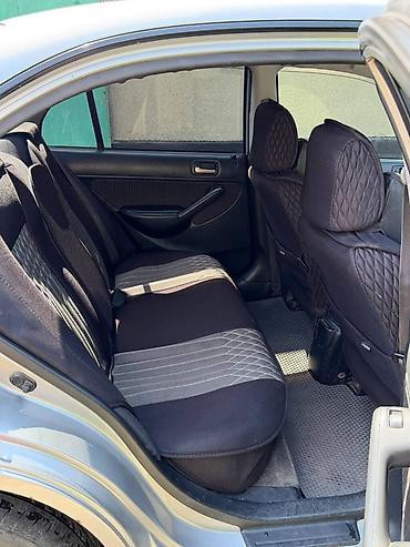 яди мото: Honda Civic: 2002 г., 1.7 л, Вариатор, Бензин, Седан — 4