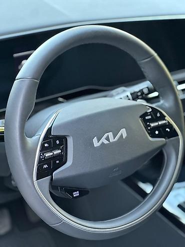 Kia: Kia Niro: 2022 г., Кроссовер — 14