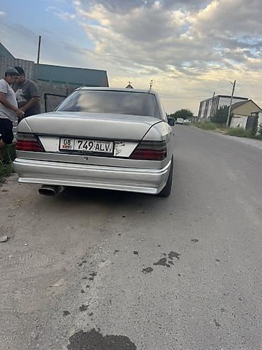 камутатор 124: Mercedes-Benz W124: 1991 г., 2 л, Механика, Бензин, Седан — 4