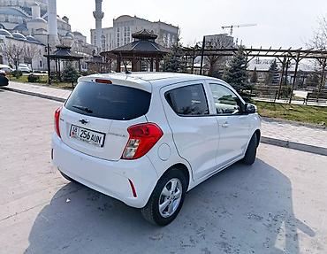 Chevrolet: Chevrolet Spark: 2018 г., 1 л, Вариатор, Бензин, Хэтчбэк — 6