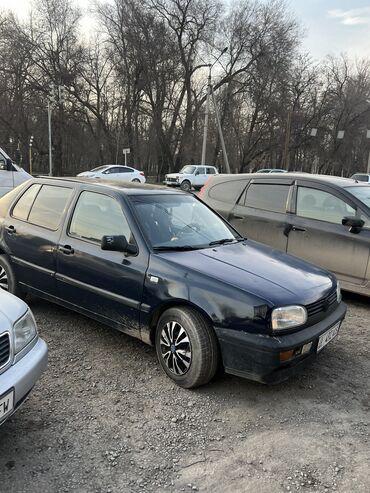 норд 2: Volkswagen Vento: 1993 г., 1.8 л, Механика, Бензин, Седан