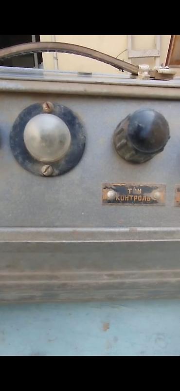 ses yaz: Antikvar,Sovet istehsalı lampalı gücləndirici/ölçü bloku - Metal — 2