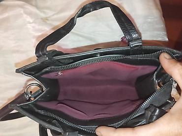 Çantalar: Emporio Armani qadın çantası - Rəng: qara - Material: toxumalı (dəri — 7