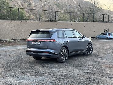 Dongfeng: Dongfeng : 2026 г., 0.1 л, Автомат, Электромобиль, Кроссовер — 2