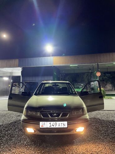 машина кейж: Daewoo Nexia: 2006 г., 1.6 л, Механика, Бензин, Седан
