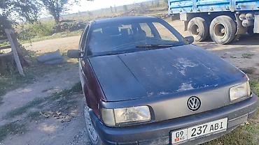 es 2016: Volkswagen Passat: 1989 г., 1.9 л, Механика, Дизель, Седан — 1
