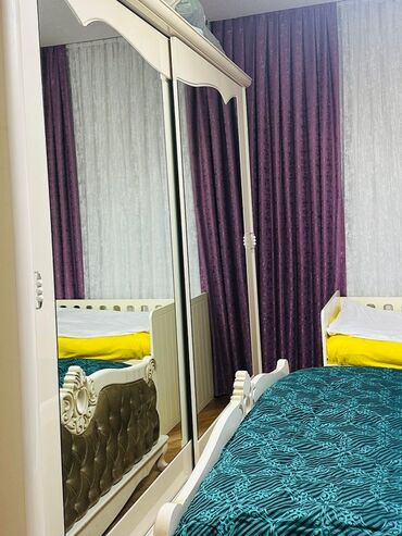 Masa və oturacaq dəstləri: Qonaq otağı üçün, Açılmayan, Oval masa, 6 stul — 10