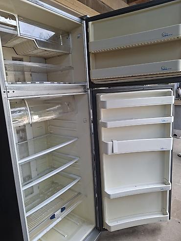 ariston ehtiyat hisseleri: Beko iki qapılı soyuducu - Rəng: metalik gümüş - Üst qapı – dondurucu — 4