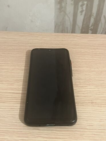 mi 12t pro qiymeti: Xiaomi Redmi 10C modeli 4/128gb yaddaş Rəng-Green Vəziyyəti-işlənmiş