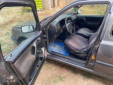 коллектор пассат б3: Volkswagen Golf: 1993 г., 1.6 л, Кол менен иштөөчү, Бензин, Хетчбек — 6