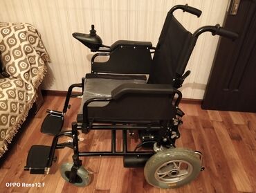İnqalyatorlar, nebulizerlər: Elektrikli əlil arabası. İstifadə olunmayıb və təzədir