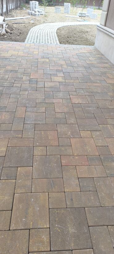 Döşəmə işləri: Tamamlama daşları və dekorativ səki örtüyü xidmətləri - Səki daşı — 2