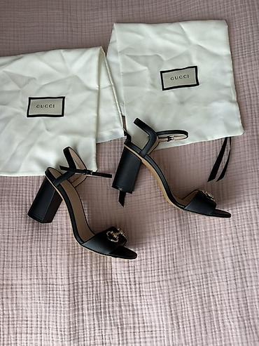 Basanoşka və səndəllər: Gucci, Ölçü: 36, rəng - Qara, İşlənmiş — 2