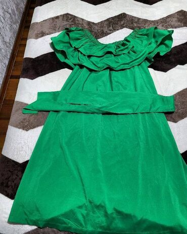 вечерние платья баку: 1 defe geyinilib baha alinib standart 23 azn