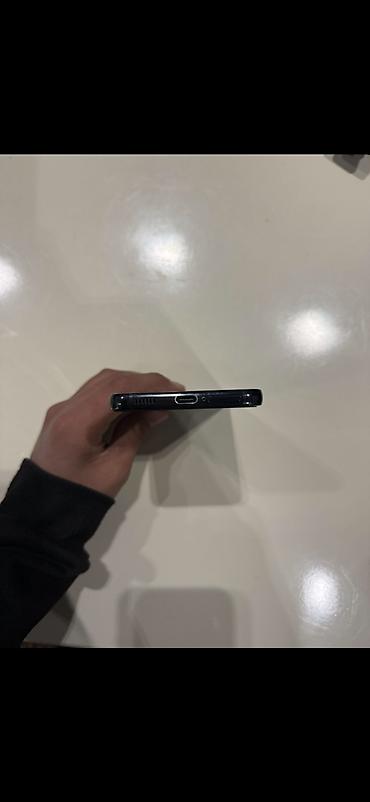4060 пк: Samsung Galaxy S22, Б/у, цвет - Черный — 4