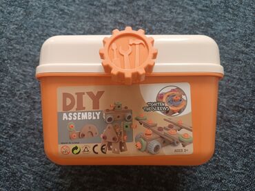 Игрушки: Игрушки