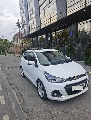 Chevrolet: Chevrolet Spark: 2015 г., 1 л, Вариатор, Бензин, Хэтчбэк at lalafo.kg — 2 Chevrolet: Chevrolet Spark: 2015 г., 1 л, Вариатор, Бензин, Хэтчбэк — 2