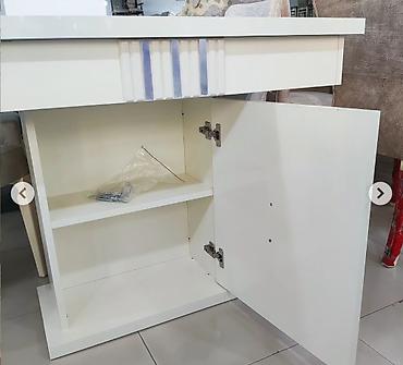 stullarin təmiri: Ağ rəngdə geniş yemək/donan masa - Material: MDF/LDSP tipli ağ — 3