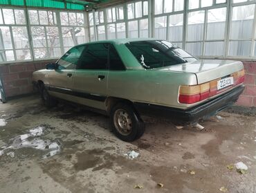 Audi: Audi 100: 1988 г., 2.3 л, Механика, Бензин, Седан