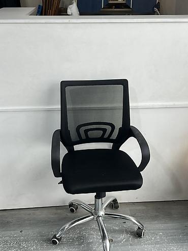 kətan parca: Ofis kreslosu – ergonomik və funksional - Rəng: qara - Otuq və arxa — 1