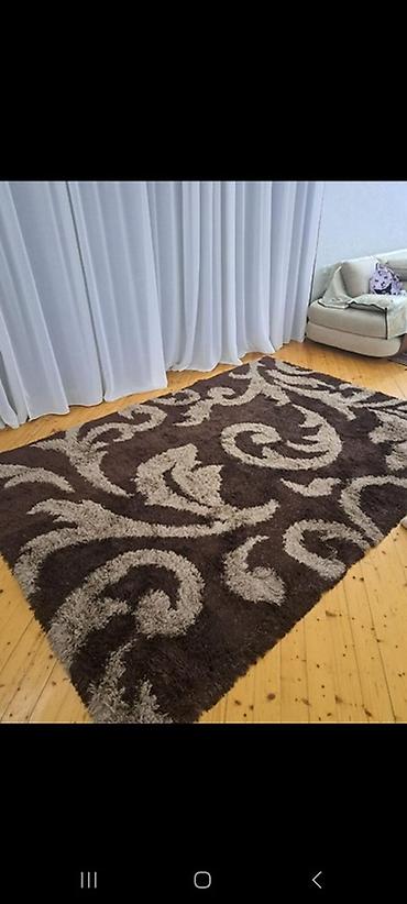 Гостиные гарнитуры: Divan kreslo desti 100m.Xalça 200m. stol 50m. maraglanan burda yaza — 2
